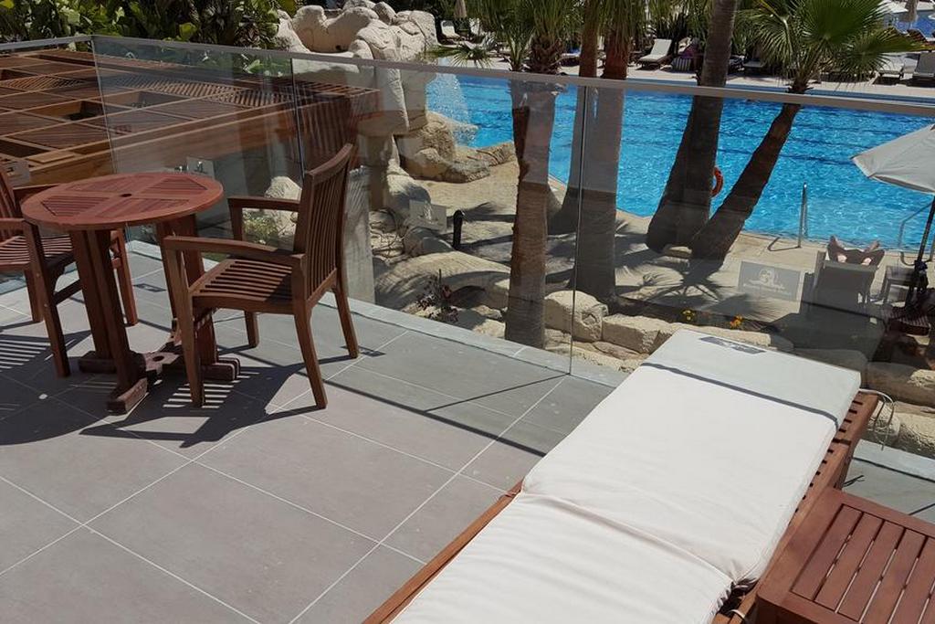 ad_adams_beach_hotel_7