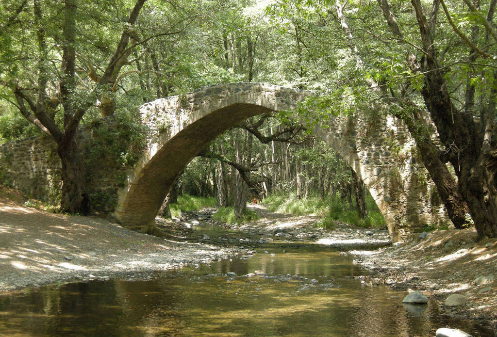 Diarizos River with Venetian Bridge